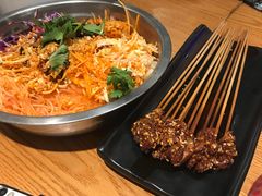 -喝丢一只鞋海鲜烧烤·海肠捞饭(市场店)