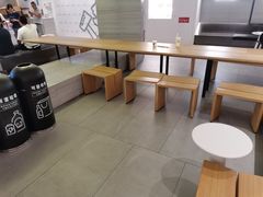 -喜茶(杭州滨江宝龙店)