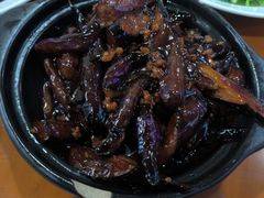 肉沫鱼香茄子煲-同兴半盆菜酒家(打浦路店)