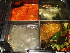 番茄锅底-海底捞火锅(勒泰店)