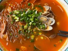 -何记花甲(海岸城旗舰店)