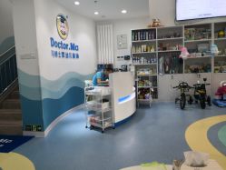 -马博士婴幼儿游泳馆(广安门旗舰店)