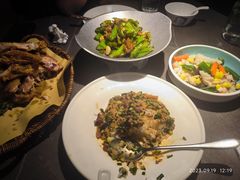 -前海沿·青岛菜(大拇指广场石老人店)