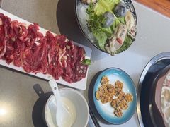 -四点金粥底火锅(沂州里店)