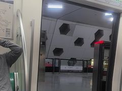 -朱辛庄(地铁站)