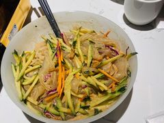 手工大拉皮-关东小磨东北菜(漕河泾印象城店)