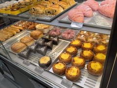 -好利来(上海虹桥新天地Lab主题店)