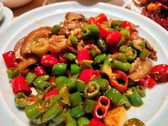 -吕氏疙瘩汤·新派鲁菜(欢乐汇店)