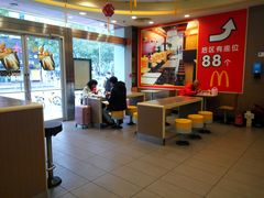 -麦当劳(华融店)