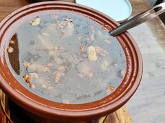 -有红鸡毛店·川菜(建设路店)