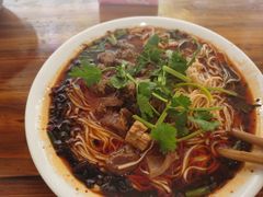 -智强牛肉面