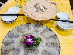 -官塘陈记鱼生·潮汕砂锅粥·牛肉火锅(潮枫路总店)