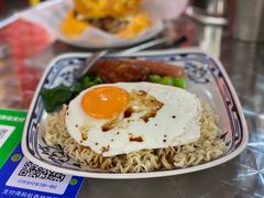 鸡翅肠仔捞丁-華叔茶記