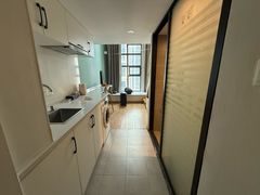 -乐嗨公寓(苏州火车站店)