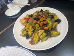 -鸭绿江海鲜烧烤大排档(杏林街店)