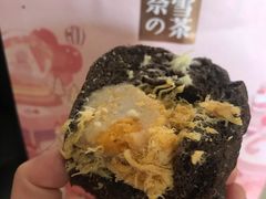 -奈雪的茶(亨特国际广场店)