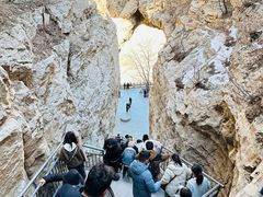 -抱犊寨风景区
