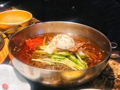 -猪啊牛呀羊啊铜盘烤肉(正大广场店)