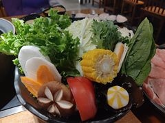 -呷哺呷哺(常营华联店)