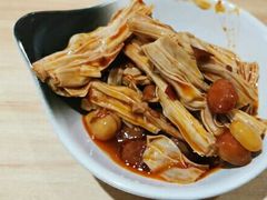 -轻蔬不用等·素食(江苏路店)