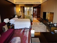 -广州天河希尔顿酒店