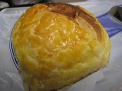 酥皮面包-Caidie Bakery采蝶轩(百越店)