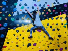 -问山MountQuest攀岩馆