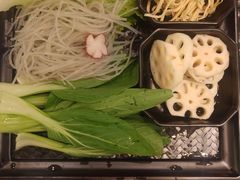 -一席地·本地鸡窝·杭帮鸡火锅(萧山银隆百货店)