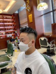 -尼特斯男士发型馆