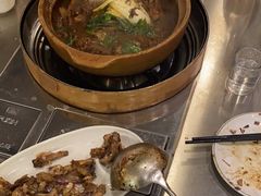 -胡须佬鸡煲四季火锅店(石厦西村直营店)