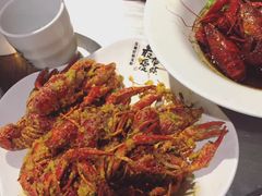 -龙巢盱眙龙虾·牛蛙·烧烤宵夜(八卦岭店)