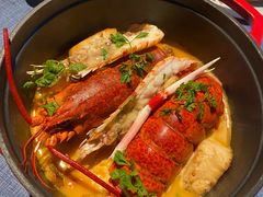 -弦月窗LUNETTE BY AMANDA(复兴路店)