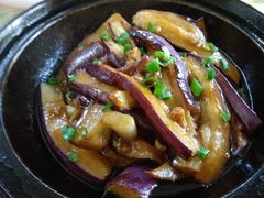 咸鱼茄子煲-锦记私房菜馆