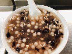-芳婆糕团店(王府大街店)