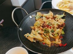-梅花香里大酒店(郁金香路店)