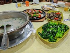 -标记美食新鲜猪杂(兴南大道店)
