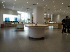 -华为授权体验店(中山公园来福士)
