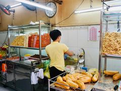 -Bánh Mì Huynh Hoa