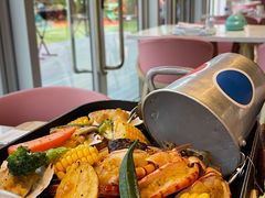 -水桶王国主题餐厅·聚会·生日派对·亲子活动·家庭套餐(亚龙湾希尔顿店)