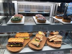 -Tims天好咖啡·贝果(东吴龙湖天街店)