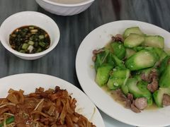 -同记鸡粥粉面店