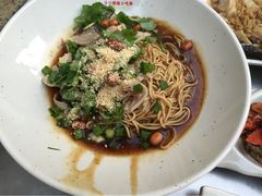 -海口骑楼小吃街