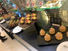 -亮马河饭店翠雅咖啡厅