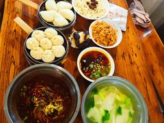 -王菊美食街·王菊面馆(总店)