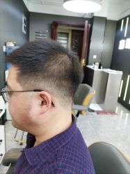 -藤野造型烫发染发