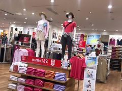 -优衣库(青岛万象城店)