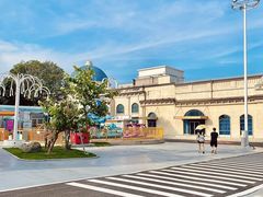 -巨鹏飞梦幻海岸