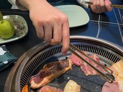 -梨花自助烤肉(西三旗万象汇黑金店)