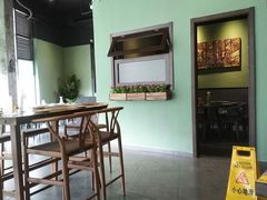 大堂-珍探家·工业风餐厅(鹏益花园店)