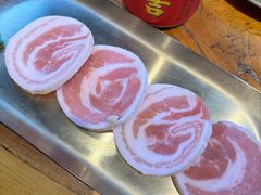 -金刚山黑牛炭火自助烤肉(西大望路店)